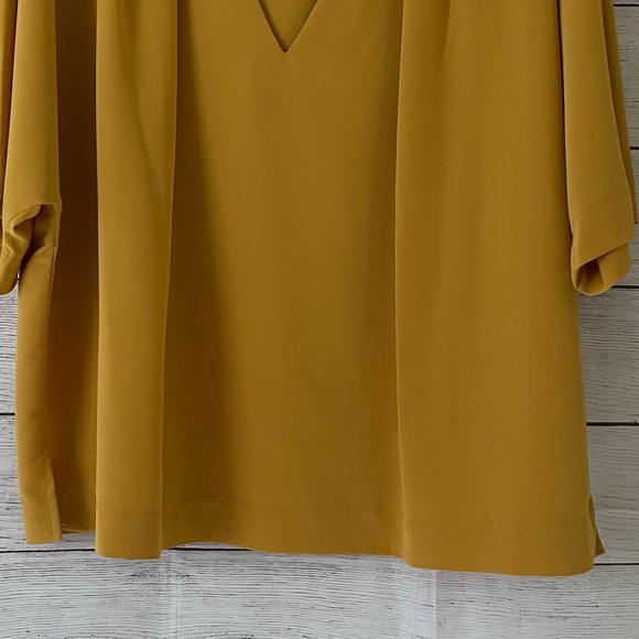 Madison Blouse - Picture 9 of 12